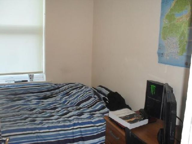  Image of 4 bedroom House Share to rent in Keys Avenue Horfield Bristol BS7 at Horfield Bristol Horfield, BS7 0HG